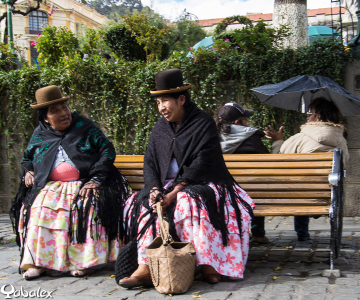 Bolivienne au chapeau
